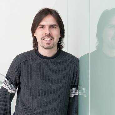 César Hidalgo