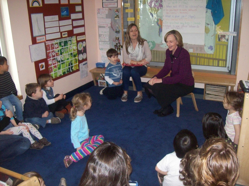 President Susan Hockfield answers questions from preschool students at the Stata Technology Children's Center.