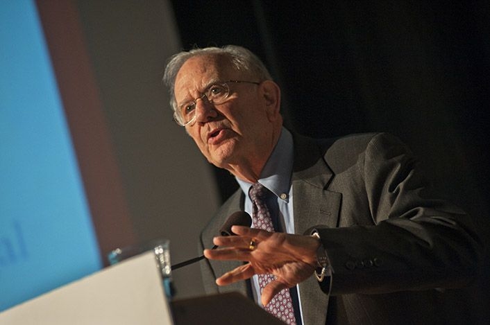 Daniel Roos presents closing remarks at the symposium, 'The Evolution of Engineering Systems: A Rich Past, an Exciting Future,' held in his honor on April 20 in Bartos Theater.