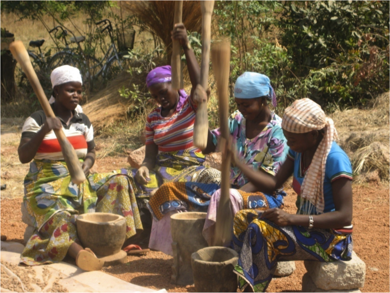The first step in the manufacturing is to powder the dried clay, using mortars and pestles.