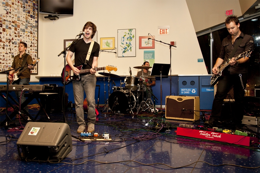 Local Boston band 'Mission Hill' performs live in the Aquarium Cafe. Mission Hill's music has been featured on MTV's 'Best Music on Campus' and named the 'Top Local Band To Watch in 2010' by Boston Music Spotlight.