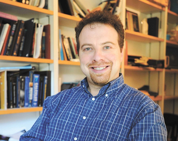 Adam Riess ’92, professor of astronomy and physics at Johns Hopkins University