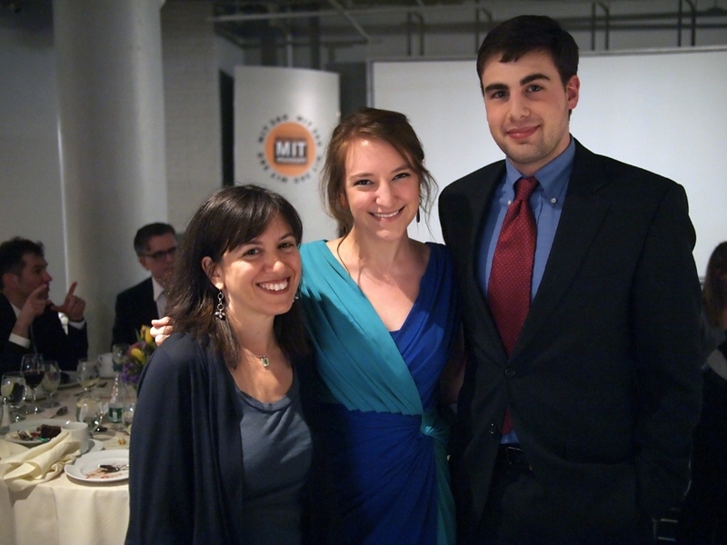 From left to right, Pulitzer Prize-winning <i>New York Times</i> reporter Amy Harmon, Stephanie McPherson SM ’11 and Jacob Miller SM ’11.
