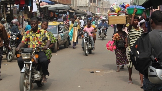 In January, members of the True Africa team spoke with market vendors at Asigamé, the main outdoor marketplace of Lomé, Togo.