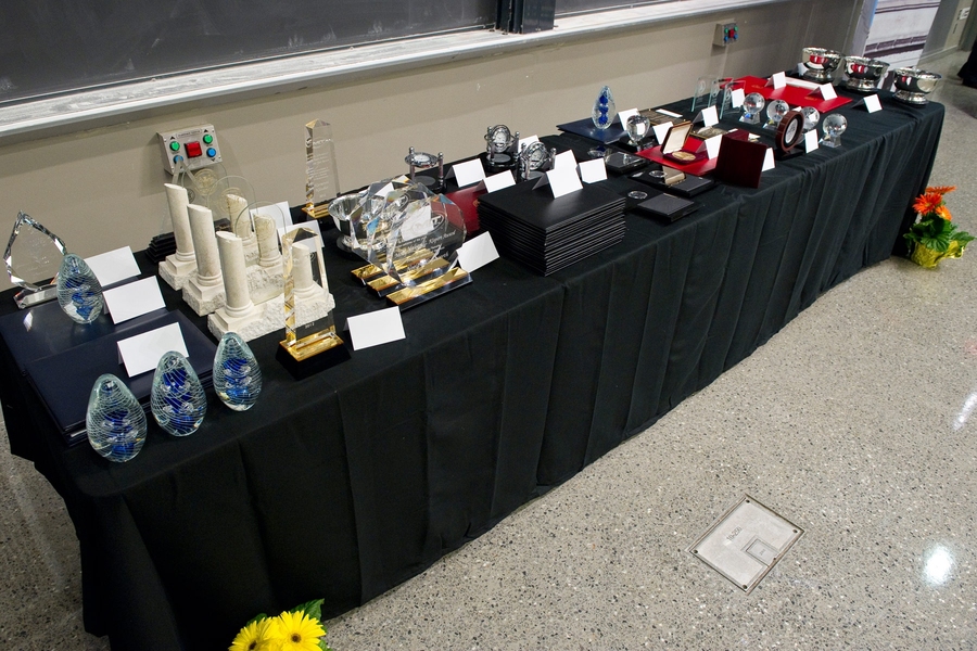 The MIT Awards Convocation comprises more than two-dozen awards, honoring achievements in the arts, athletics, student life, community service, academics and teaching.