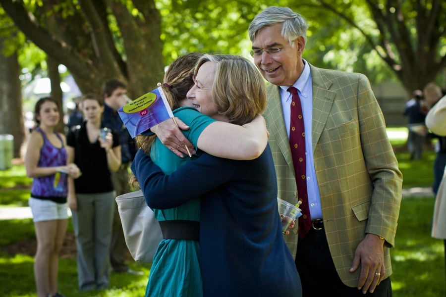 Hockfield and her family, including husband, Dr. Thomas Byrne, and daughter, Elizabeth Byrne, share a moment at the event.