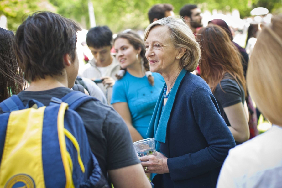 Hockfield greets community members on Killian Court.