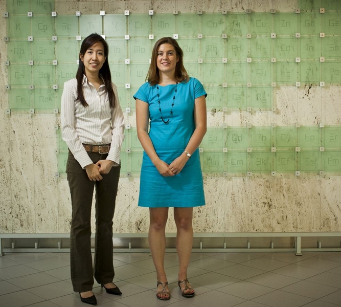 Tongjai Chookajorn, left, and Heather Murdoch, the lead authors of <i>Science</i> paper on the design and production of new stable nanocrystalline metal alloys with exceptional strength and other properties.