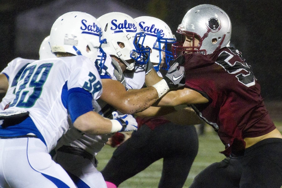 MIT was a definite underdog for this game. Salve Regina was ranked #24 in a national poll and came into the game carrying 13 wins in a row, the longest active winning streak in Division III football.