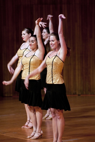 Shannon McArdel, Rebecca Graber, Paulina Sterpe and Leah Camille Kelley (MIT graduate student, mechanical engineering) performed to 'Single Ladies.'