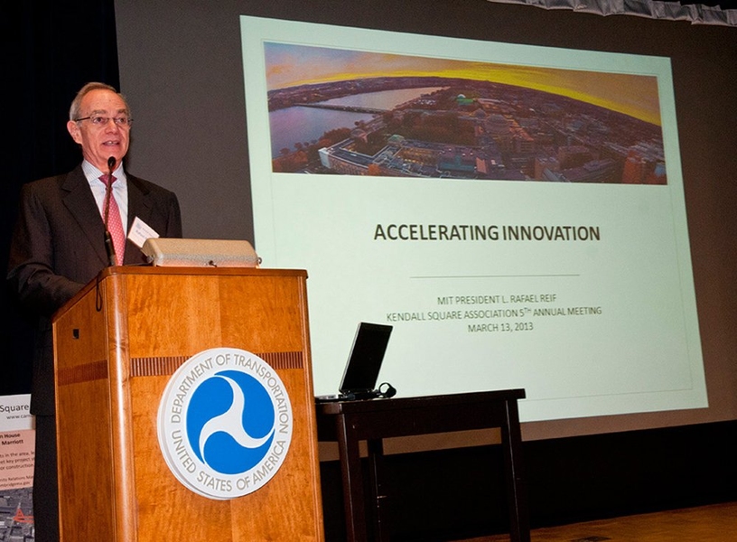 MIT President L. Rafael Reif