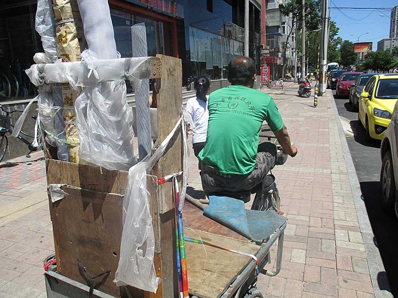 The students collecting data on deliveries in Beijing found that small bicycle carts such as this were responsible for many of the deliveries to small shops in the area, unlike the larger trucks typically used for deliveries in Western cities.