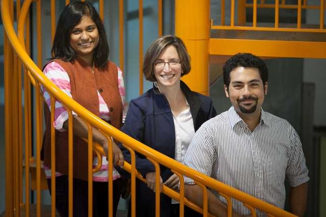 From left: Dr. Lavanya Sharan, Dr. Ruth Rosenholtz and Shaiyan Keshvari.