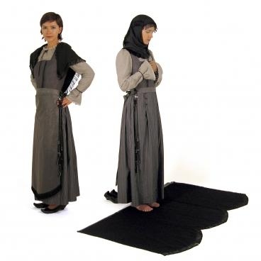 Dirndlmoschee (Dirndl Dress Mosque, 2005)