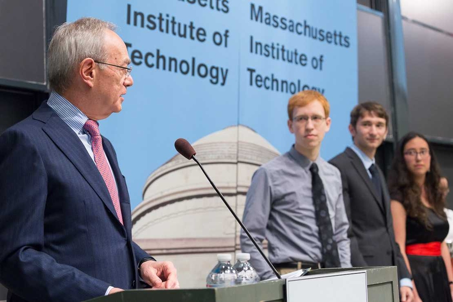 President L. Rafael Reif presents the Karl Taylor Compton Prizes to seniors Patrick Hulin, Leonid Grinberg, and Anna Ho.