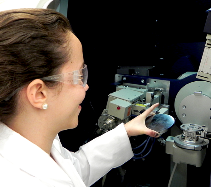 Naomi Morales uses an X-ray diffraction system to analyze the structure of nanocomposite carbon materials and search for defects. Material is heated to 1,000 degrees Celsius in the device and examined with X-rays to reveal its crystal structure. Such materials are fabricated in industry for aeronautics and defense.