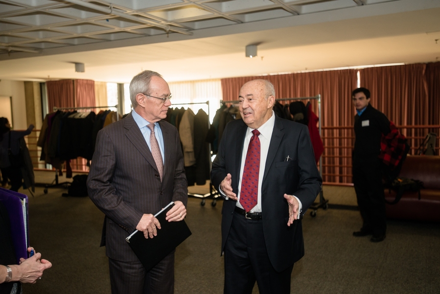 MIT President L. Rafael Reif (left) speaks with Andrew Viterbi ahead of the "Leading Jewish Minds" lecture on Nov. 21. "Andrew's record of innovative boldness, combined with his transformative philanthropy has made him a legend on our campus," says Reif.