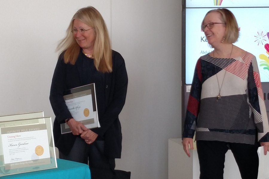 Serenella Sferza (left) and Deborah Fitzgerald at the 2015 SHASS Infinite Mile ceremony