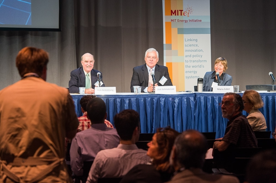 Robert Armstrong (left), MIT Energy Initiative (MITEI) director; Richard Schmalensee, dean emeritus of the MIT Sloan School of Management (center); and Maria Zuber, MIT's vice president for research, deliver opening remarks at MIT Solar Day and reflect on MITEI's "Future of Solar Energy" study.