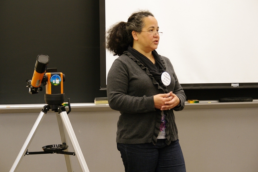 Senior lecturer Amanda Bosh teaches courses on observational astronomy.