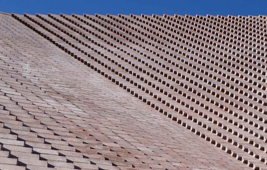 The Tozzer Building project has drawn positive notice in the architectural press, as well as praise from masons for showing “what can be achieved when brickwork and imagination meet.”