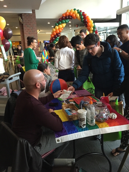 Visitors to the fall 2015 Division of Student Life Wellness Fair pack the Zesiger Center Lobby. 