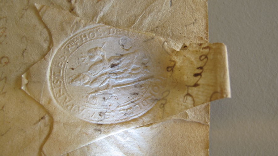 Papered seal