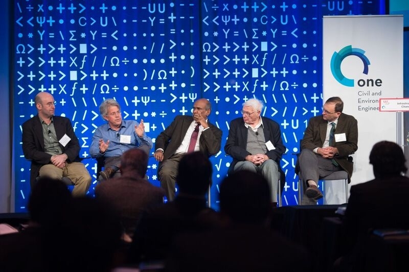 A lunchtime panel elicited a lively discussion on infrastructure, the environment, and financing.