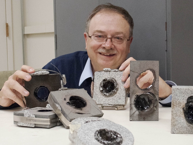 Senior research engineer Paul Woskov is exploring a millimeter-wave technology for drilling through rock.