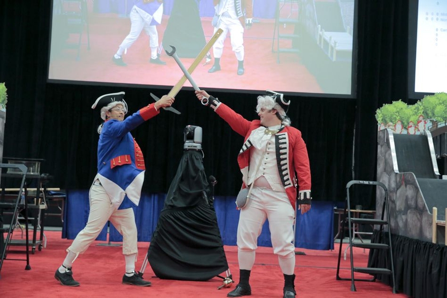 Course instructor Amos Winter dressed as a British redcoat while co-instructor Sangbae Kim dressed as a Revolutionary soldier.