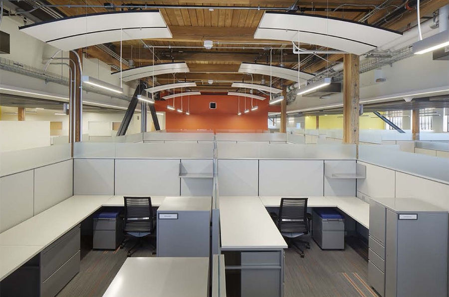 A former commercial lab building that is one in a set of four matching warehouse facilities constructed in 1924, the restored N23 building is now the home of the Department of Facilities and the Office of Campus Planning. 