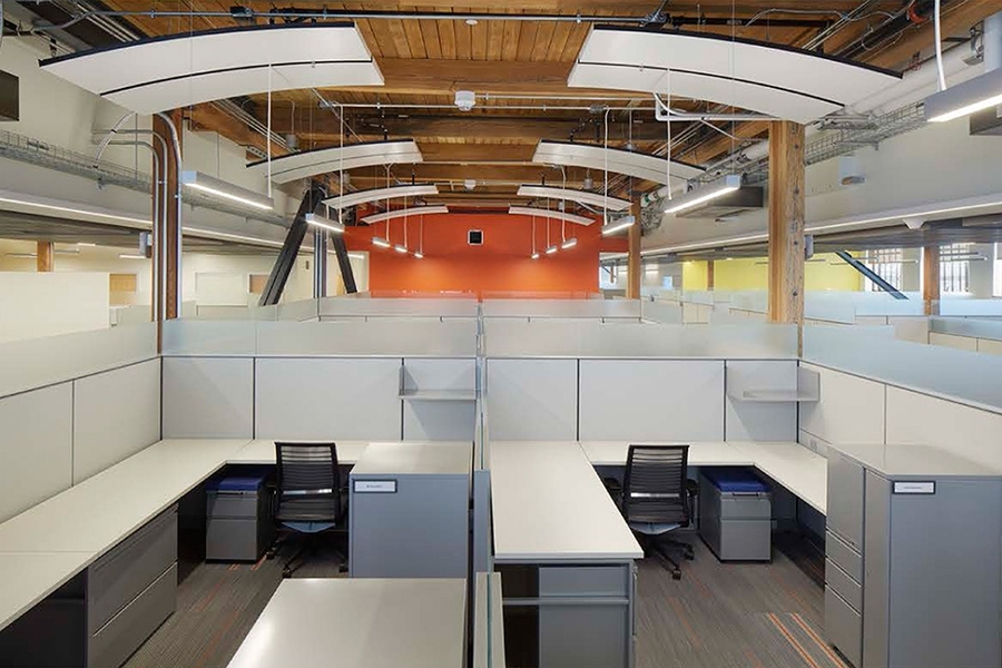 A former commercial lab building that is one in a set of four matching warehouse facilities constructed in 1924, the restored N23 building is now the home of the Department of Facilities and the Office of Campus Planning. 