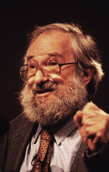 Professor Emeritus Seymour Papert pioneer of constructionist