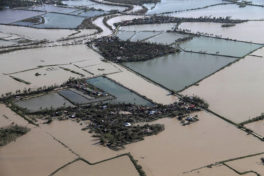 Flooded Rice Fields Typhoon Haiyan 0 ?itok=KWNPzBhq
