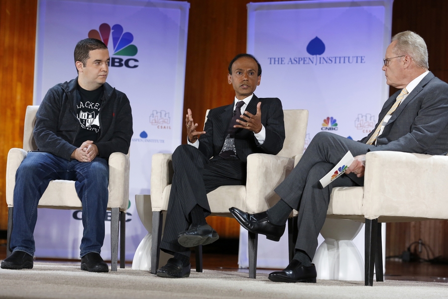 Left to right: IBM advisor Etay Maor, MIT Professor Srini Devadas, and CNBC anchor Tyler Mathisen.