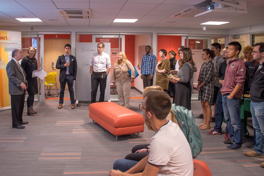 MITEI Director Robert Armstrong (far left) addresses the crowd gathered at the MITEI Undergraduate Energy Commons Open House on Oct. 6.