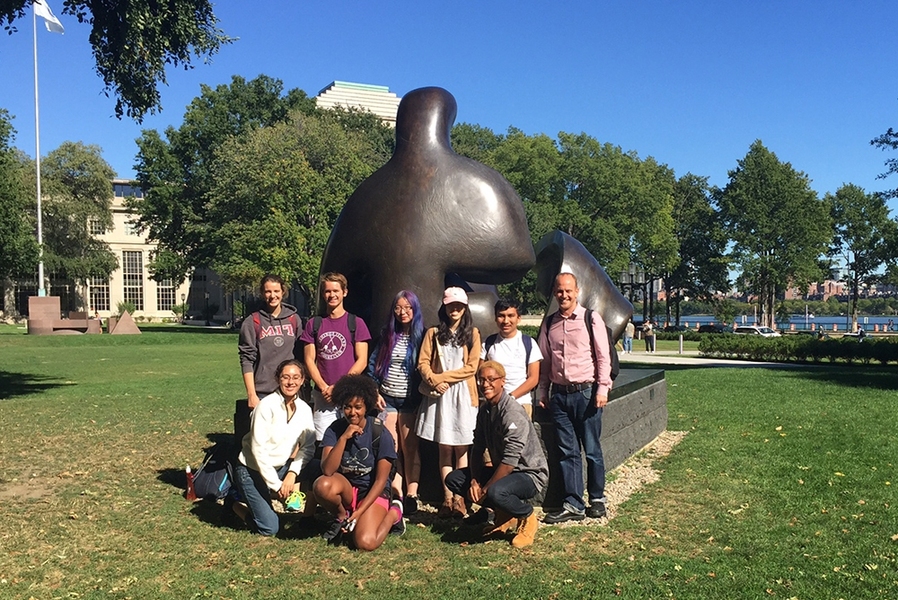 Professor John Ochsendorf and his freshman seminar students stand in front of Henry Moore's "Three-Piece Reclining Figure, Draped."