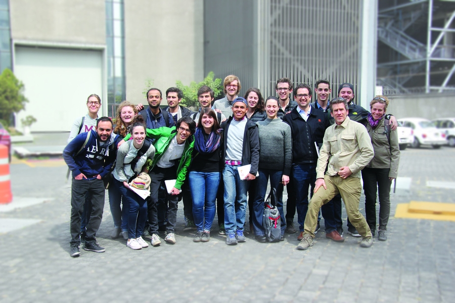Group photo: Students and professors in the practicum “Transit-Oriented Development in a Mega City."
