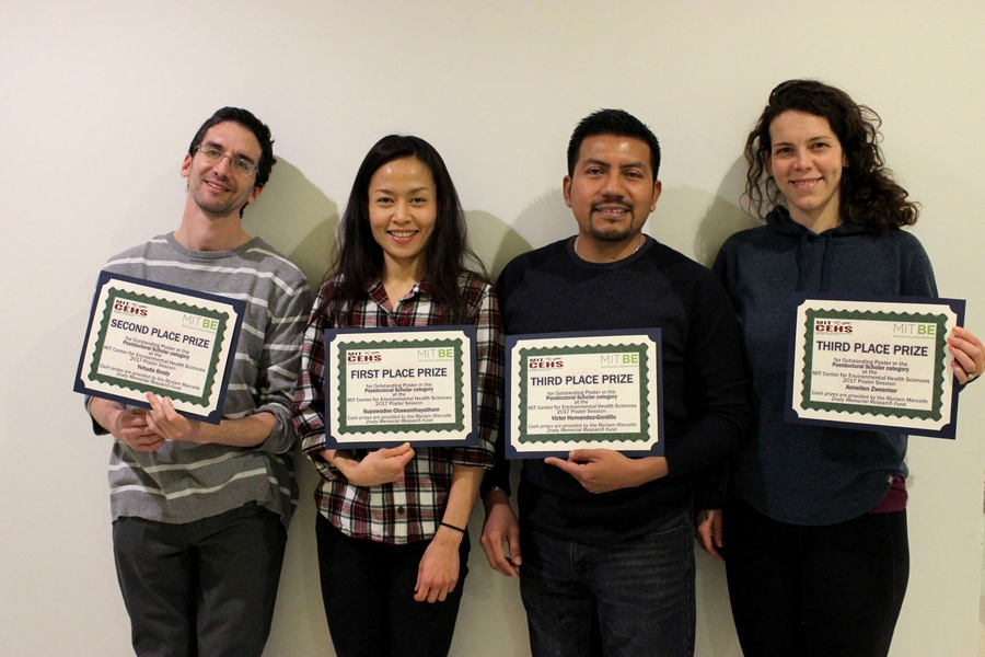 CEHS postdoc winners, from left to right: Yehuda Brody (2nd place), Supawadee Chawanthayatham (1st place), and Victor Hernandez-Gordillo and Annelien Zweemer (3rd-place tie).