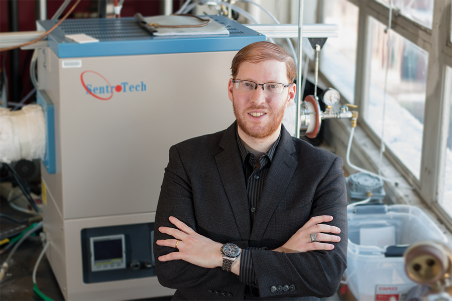 MIT postdoc Itai Stein led research showing that some randomness in the arrangement of carbon atoms makes materials lighter and stronger compared to more densely packed and tightly ordered structures in graphite-like carbon materials. His team, under MIT Professor Brian Wardle, also identified a “sweet spot” manufacturing temperature: 1,000 degrees Celsius (1,832 degrees Fahrenheit).