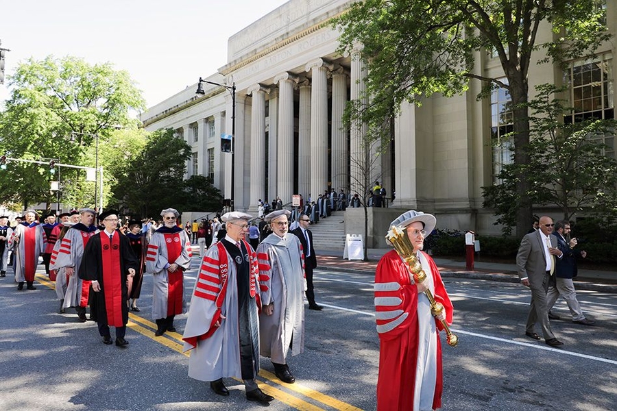 The academic procession was led by Chief Marshal and MIT Alumni Association President Nicolas Chammas SM ’87, who carried the ceremonial mace.
