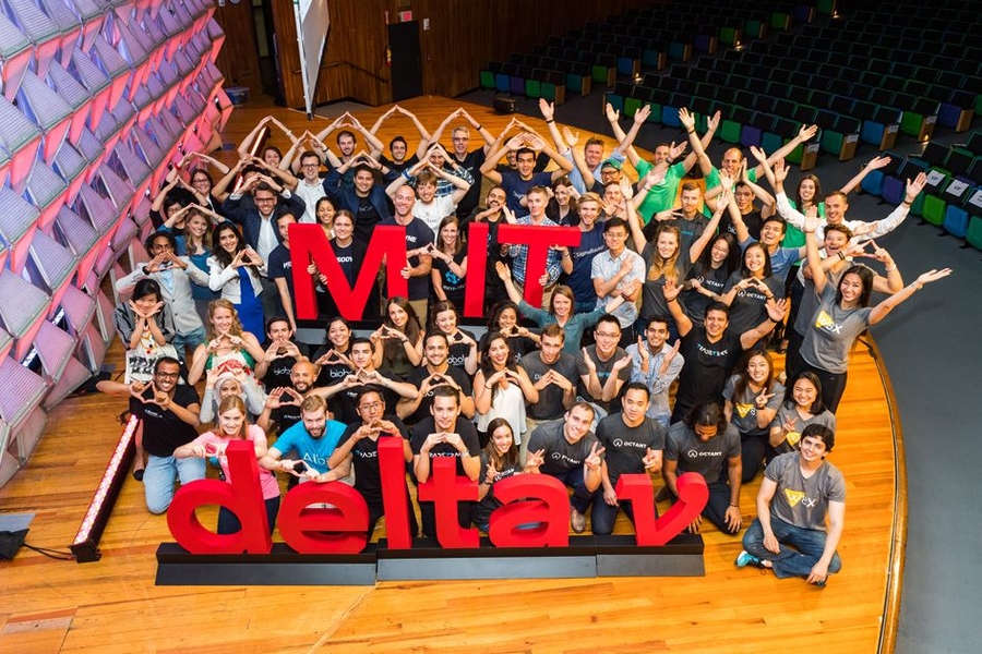Every summer, the MIT delta v accelerator provides a cohort of student startups with the wherewithal to launch, including office and lab space, mentorship, and funding. At the 2017 Demo Day event on Sept. 9, the entrepreneurs pitched their business ideas to the MIT community, investors, and business leaders.