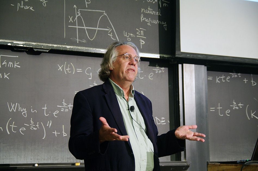 Kerry Emanuel: This year's hurricanes are a taste of the future | MIT News | Massachusetts Institute of Technology