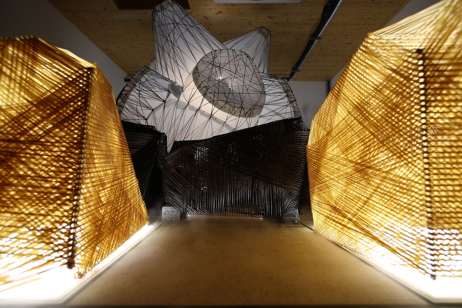 "Strange Weather," appearing at the 2018 Seoul Biennale, focuses on artificial distinctions between interior and exterior.