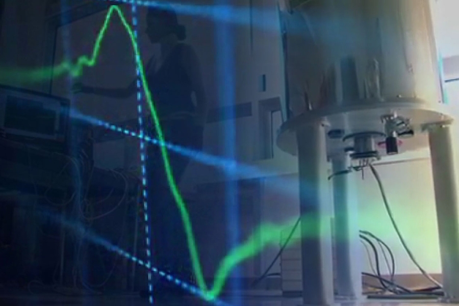 The NMR spectrometer in the Quantum Engineering Group (QEG) lab