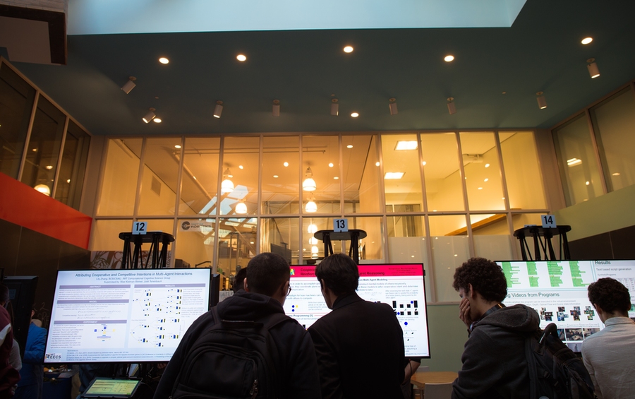The annual EECS Masterworks poster session, which celebrates thesis research leading to the master of engineering and master of science degrees, immediately followed the SuperUROP Showcase. 
