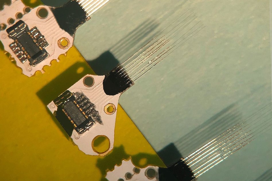 MIT neuroscientists have devised a way to measure dopamine in the brain for more than a year, using microfabricated sensors that are so tiny they don’t lead to the formation of scar tissue.