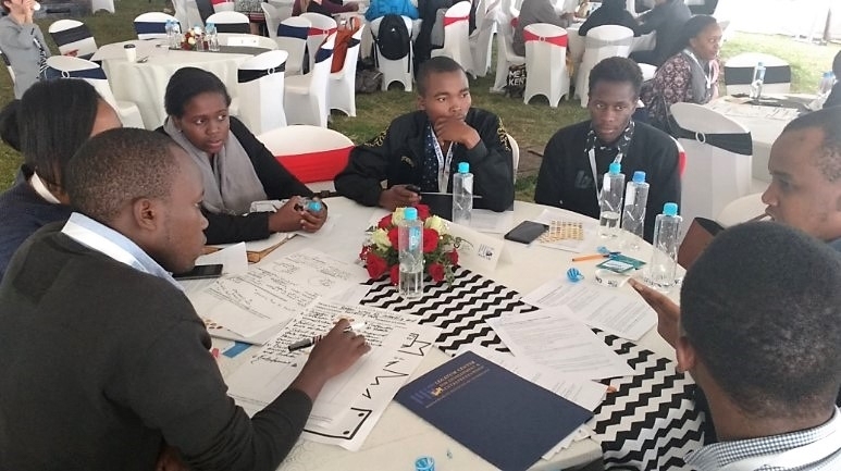 Prior to the Zambezi Prize award ceremony, attendees at the Open Mic Africa Summit participated in an MIT-style hackathon.