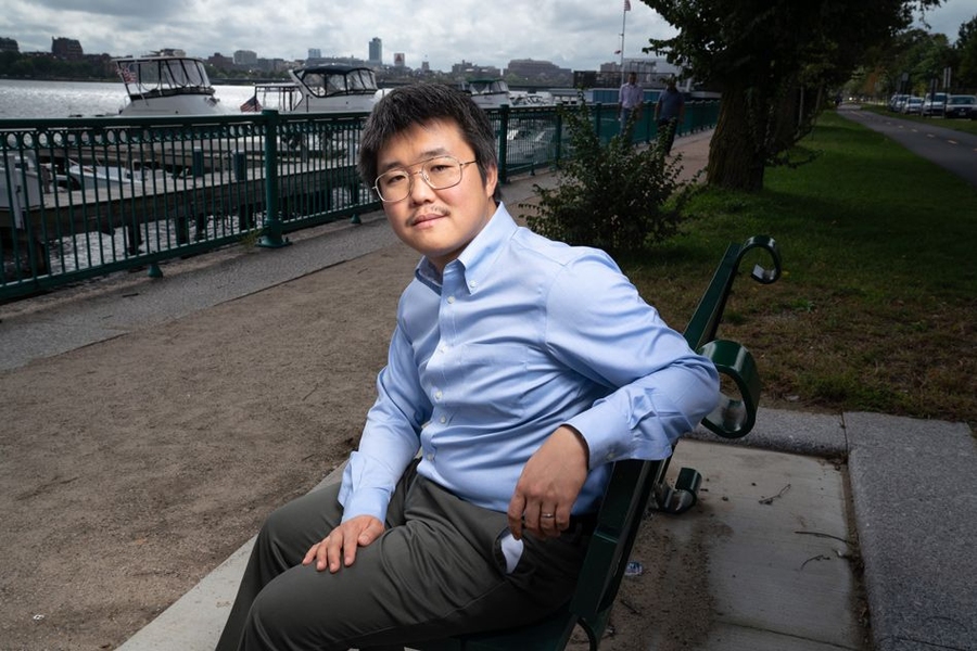 “Even if you look at a clean study, the [outcome] is usually a composite of multiple components, any one of which could be actually causing the effect,” says Associate Professor Teppei Yamamoto.