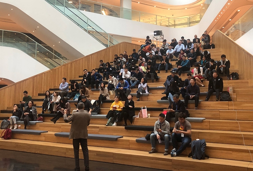 MIT professor Gang Chen at the student-led MIT-China Innovation and Entrepreneurship Forum’s pitch event